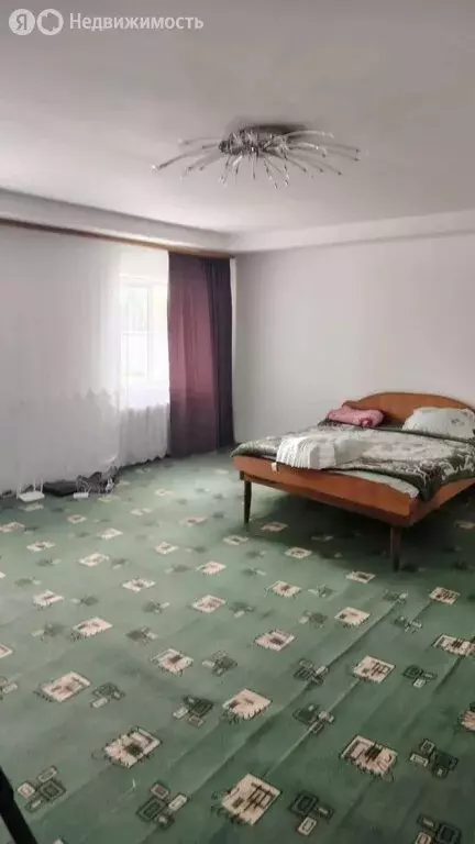Дом в Ялуторовск, улица Кирова (167 м) - Фото 2