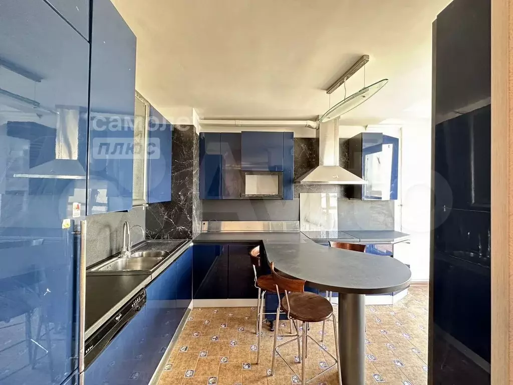 3-к. квартира, 70 м, 7/9 эт. - Фото 0