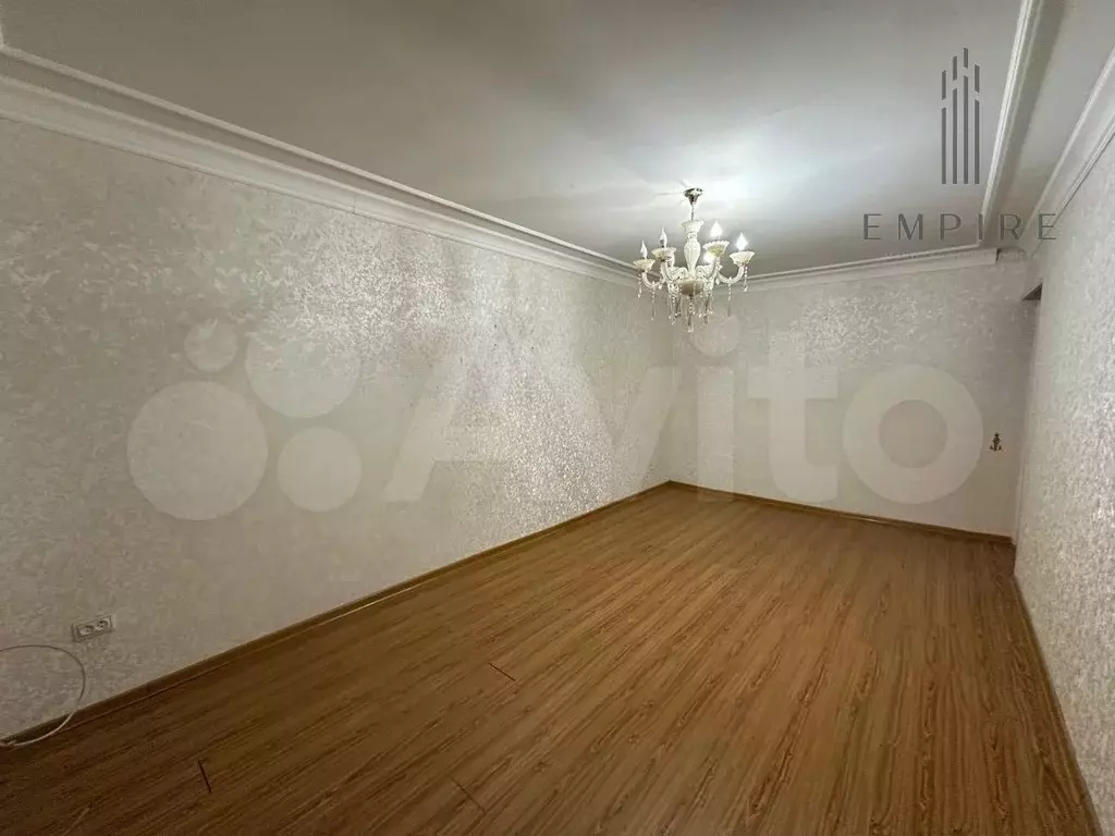 1-к. квартира, 30 м, 5/5 эт. - Фото 1