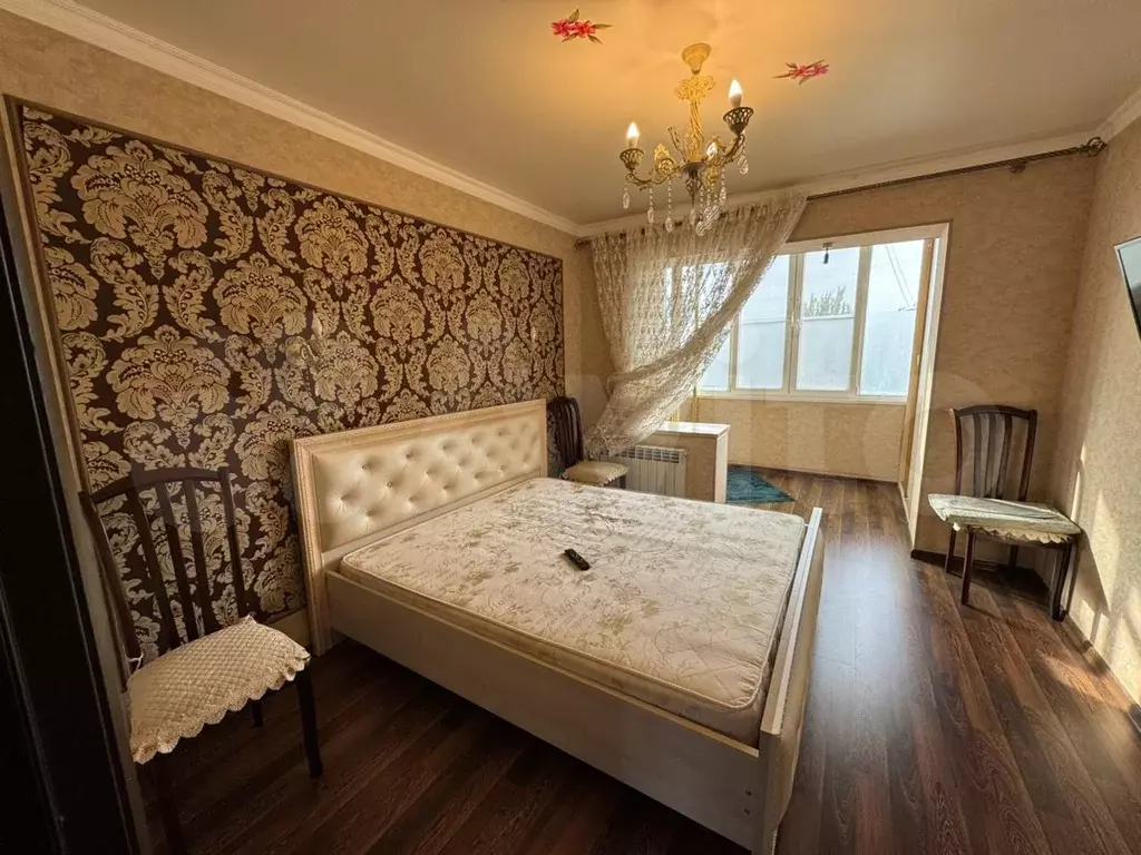 2-к. квартира, 67 м, 5/5 эт. - Фото 0