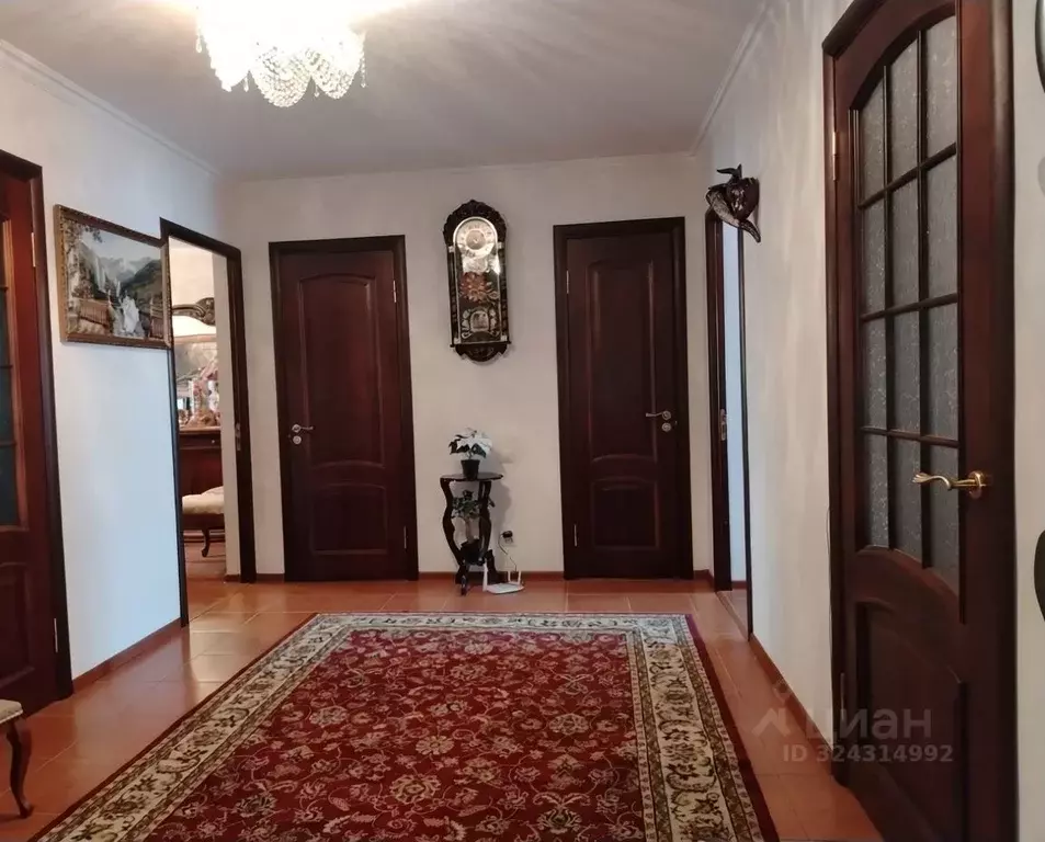 3-к кв. Северная Осетия, Владикавказ Весенняя ул., 7к10 (75.0 м) - Фото 1