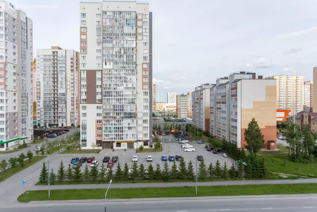 2-комнатная квартира: Тобольск, 10-й микрорайон, 39 (51.1 м) - Фото 1