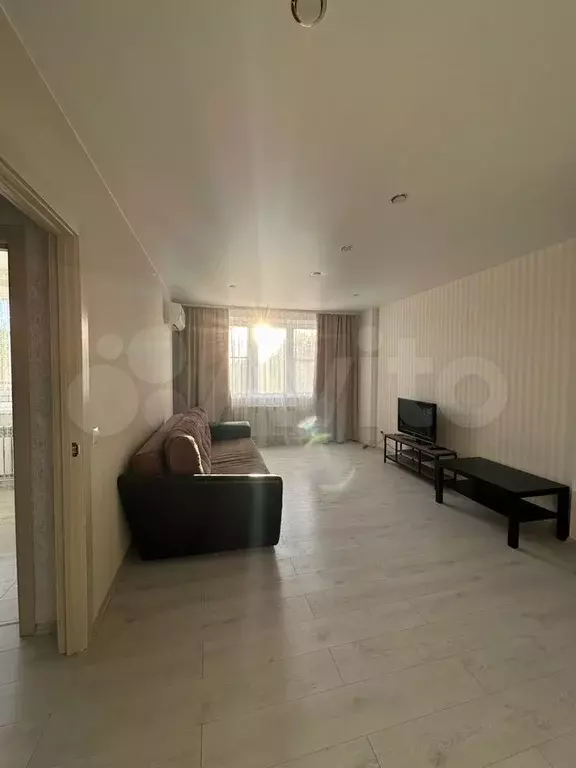 1-к. квартира, 40 м, 3/10 эт. - Фото 1