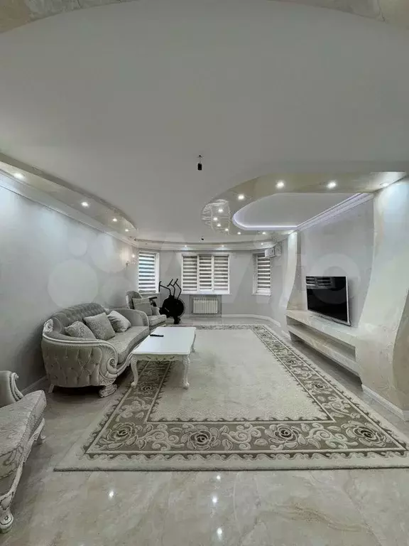 4-к. квартира, 150 м, 8/9 эт. - Фото 0