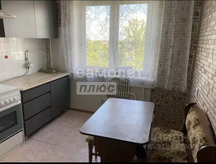 2-к кв. Брянская область, Брянск ул. 3-го Интернационала, 14 (60.0 м) - Фото 1