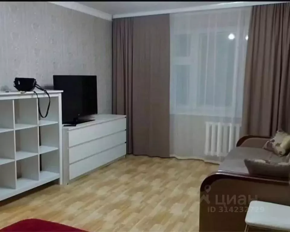 1-к кв. Башкортостан, Октябрьский ул. Свердлова, 3 (40.0 м) - Фото 2