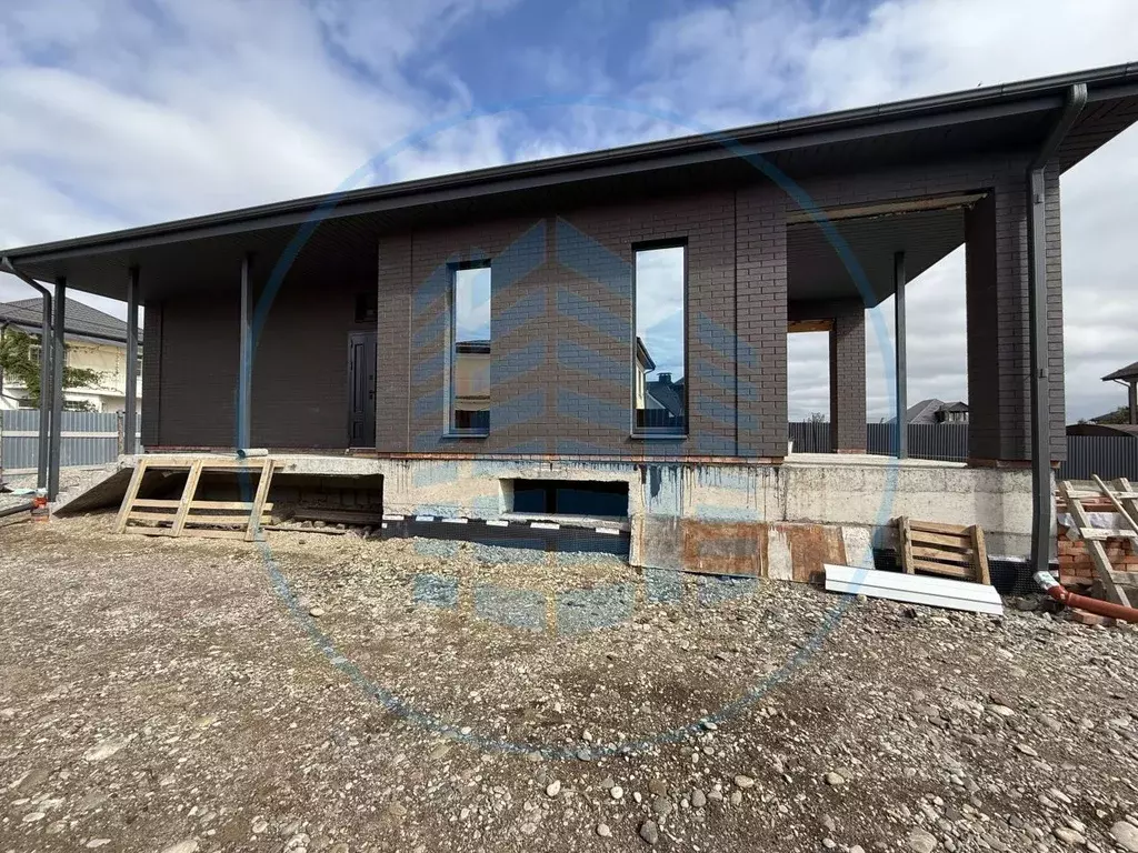 Дом в Ставропольский край, Ессентуки Атаманская ул. (237 м) - Фото 1