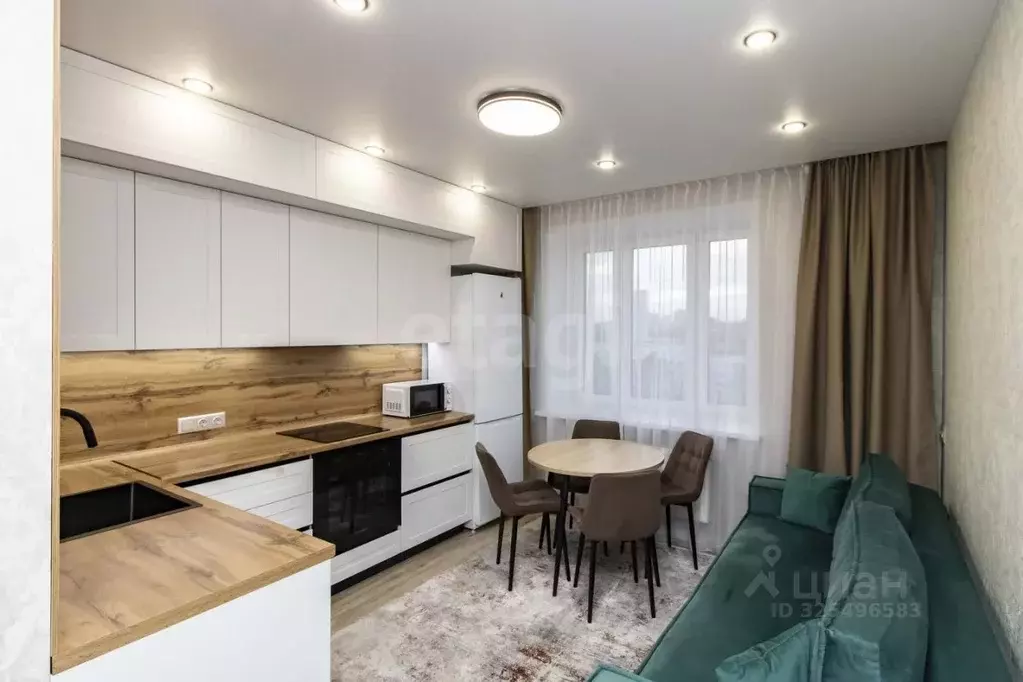 1-к кв. Тюменская область, Тюмень Новгородская ул., 14 (41.0 м) - Фото 1