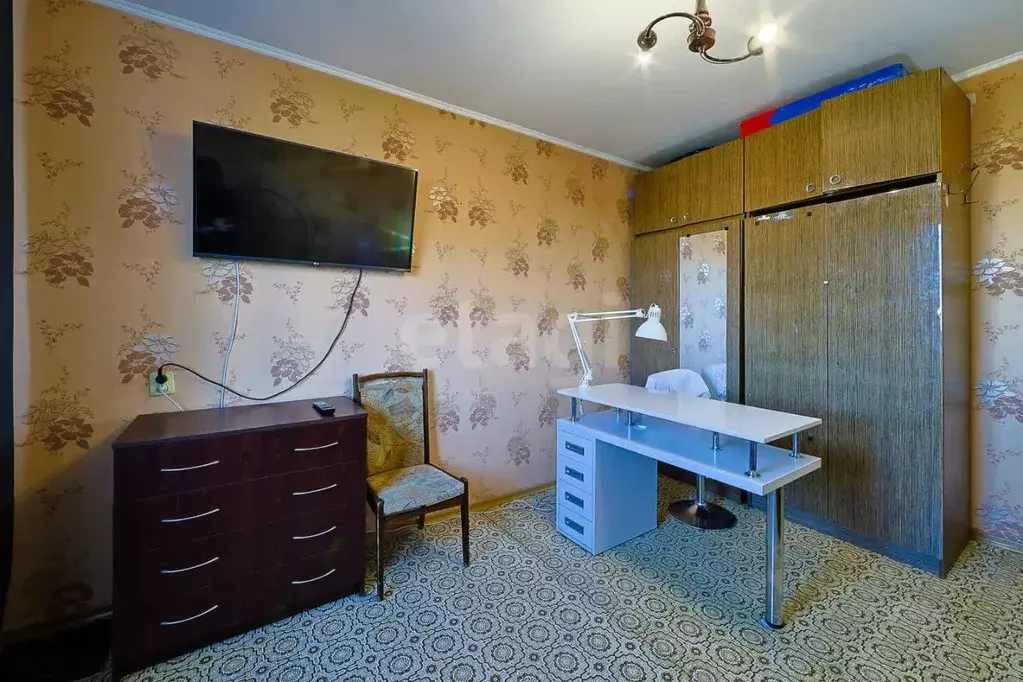 3-к кв. Калининградская область, Калининград Батальная ул., 77 (64.0 ... - Фото 1