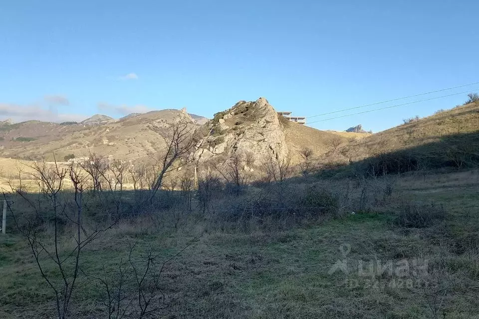 Участок в Крым, Феодосия муниципальный округ, Курортное пгт ул. ... - Фото 1