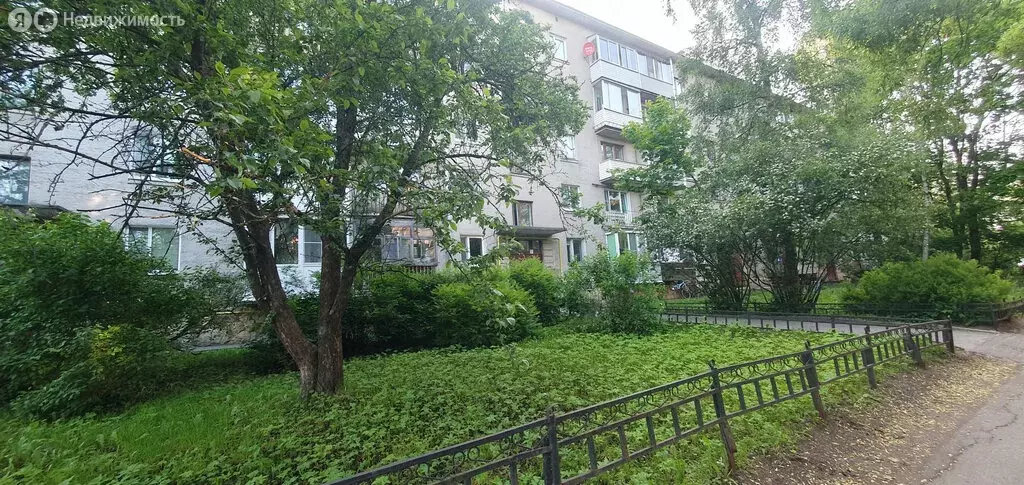 1-комнатная квартира: посёлок Молодёжное, улица Правды, 17 (28.4 м) - Фото 0