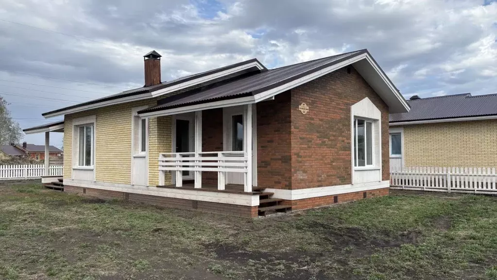 Коттедж в Омская область, Омский район, с. Красноярка ул. Ленина (90 ... - Фото 1