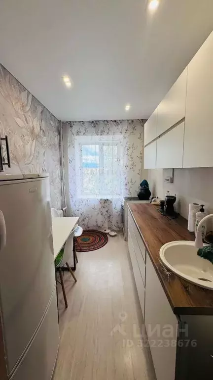 3-к кв. Алтай, Горно-Алтайск Коммунистический просп., 56 (55.0 м) - Фото 1