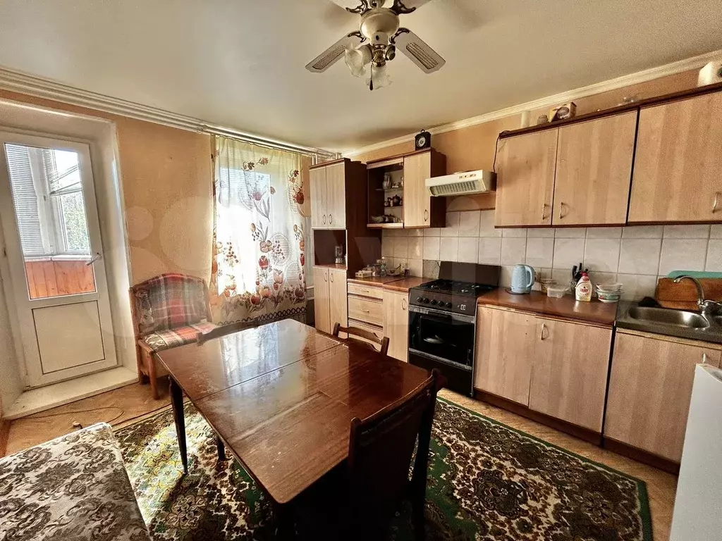3-к. квартира, 86 м, 4/9 эт. - Фото 0