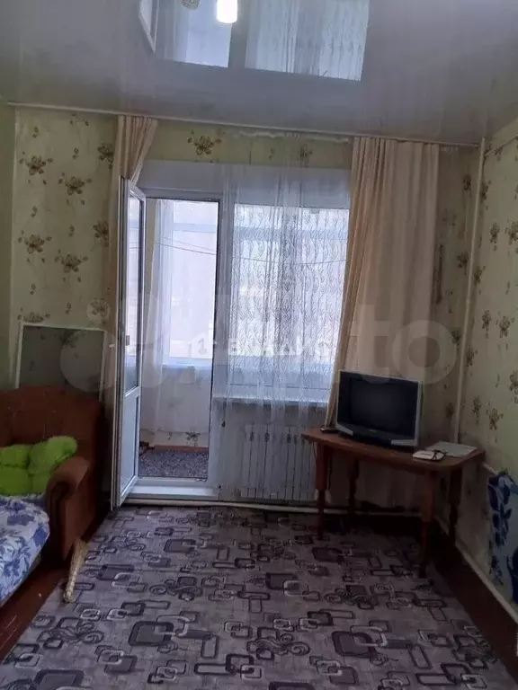 Комната 22,8 м в 4-к., 1/2 эт. - Фото 1