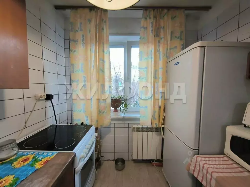 2-к кв. Новосибирская область, Новосибирск ул. Челюскинцев, 40 (43.4 ... - Фото 1