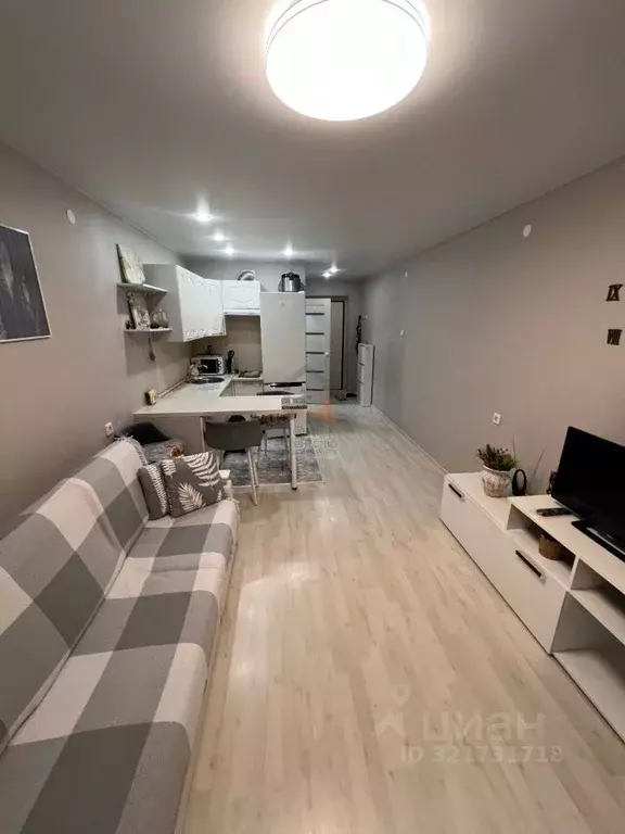 Студия Кировская область, Киров ул. Потребкооперации, 38 (20.0 м) - Фото 2