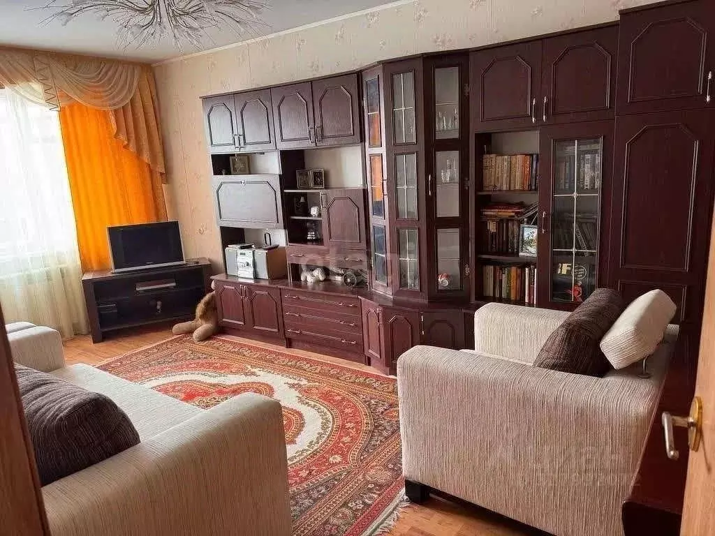 2-к кв. Белгородская область, Шебекино Парковая ул., 6 (43.4 м) - Фото 1