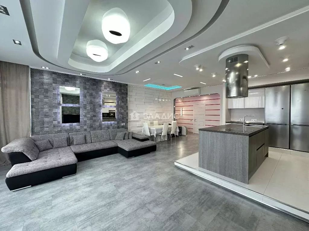 Продается 3-комнатная квартира - Фото 1