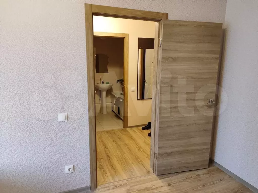 1-к. квартира, 37 м, 6/17 эт. - Фото 0