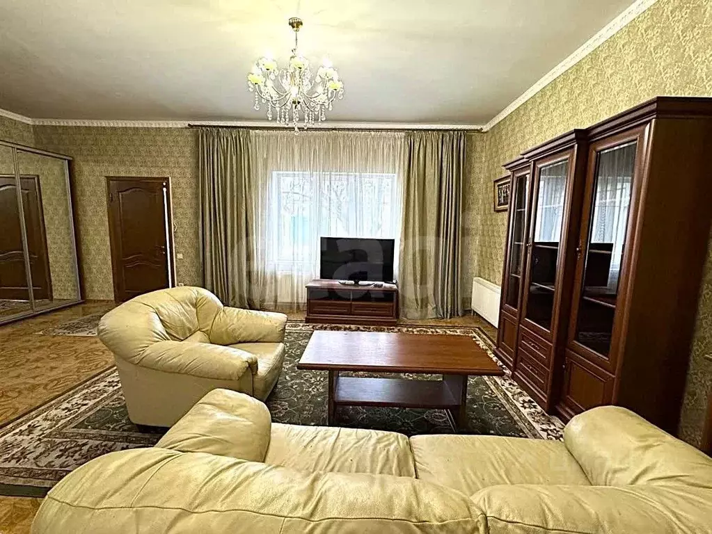 Дом в Крым, Симферополь ул. Комсомольская (113 м) - Фото 1