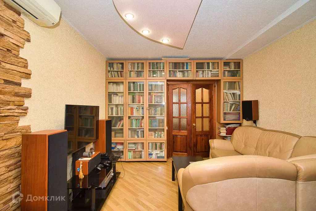 Продаётся 3-к квартира, 63 м - Фото 0