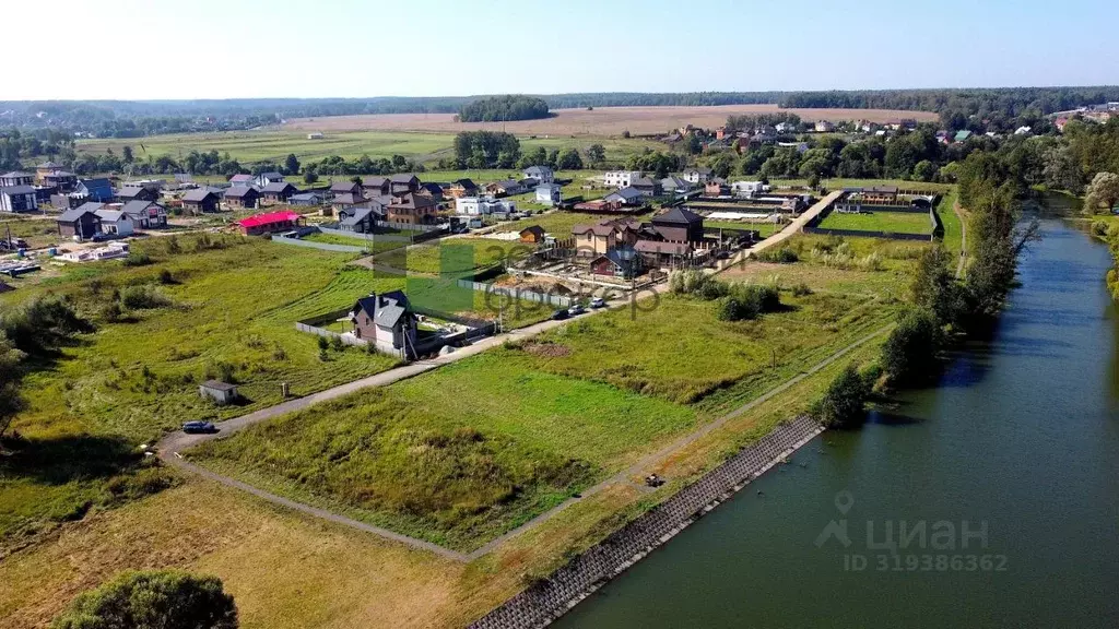 Участок в Московская область, Домодедово городской округ, д. ... - Фото 0