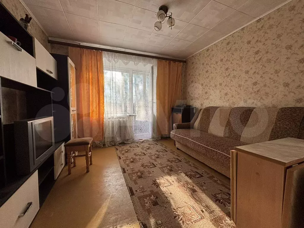 Комната 13 м в 4-к., 2/4 эт. - Фото 0