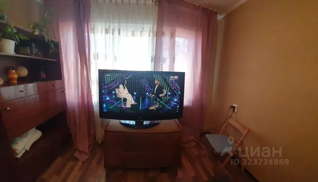 2-к кв. Курская область, Курск ул. Крюкова, 10 (47.0 м) - Фото 2