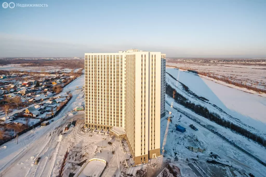 2-комнатная квартира: Тюмень, Краснооктябрьская улица, 8 (65.8 м) - Фото 2