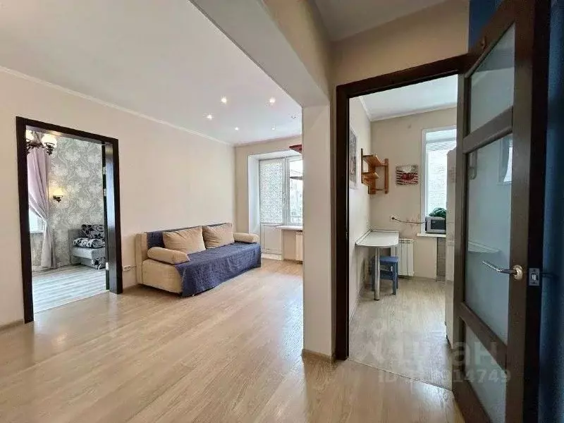 2-к кв. Самарская область, Самара Невская ул., 8 (42.0 м) - Фото 1