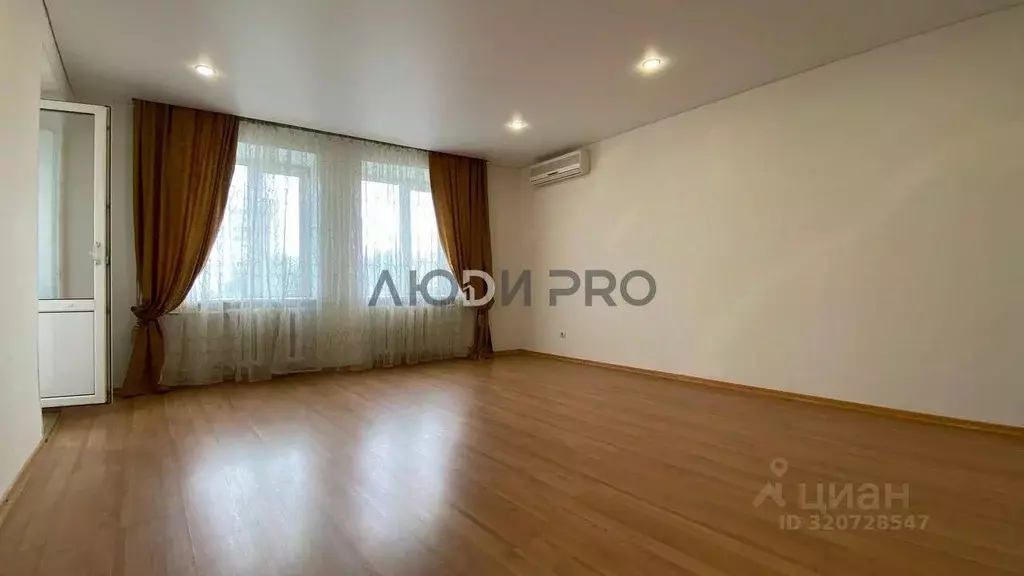 3-к кв. Башкортостан, Уфа Комсомольская ул., 125/1 (82.9 м) - Фото 0