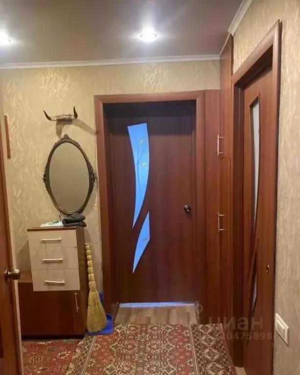3-к кв. Брянская область, Брянск Новозыбковский пер., 11 (65.0 м) - Фото 0