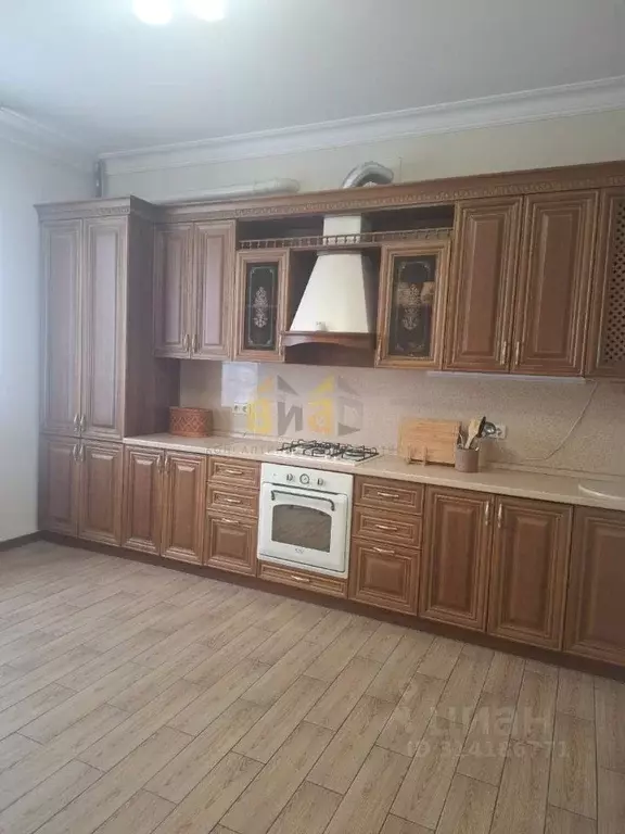 3-к кв. Астраханская область, Астрахань Казанская ул., 75 (107.0 м) - Фото 1