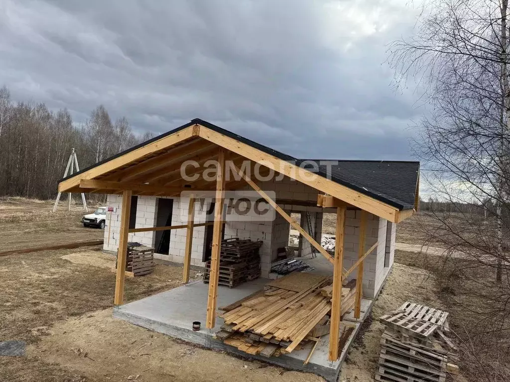 Дом в Нижегородская область, Городецкий муниципальный округ, с. Зиняки ... - Фото 0