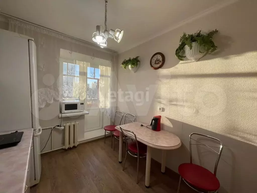 2-к. квартира, 55 м, 6/9 эт. - Фото 1