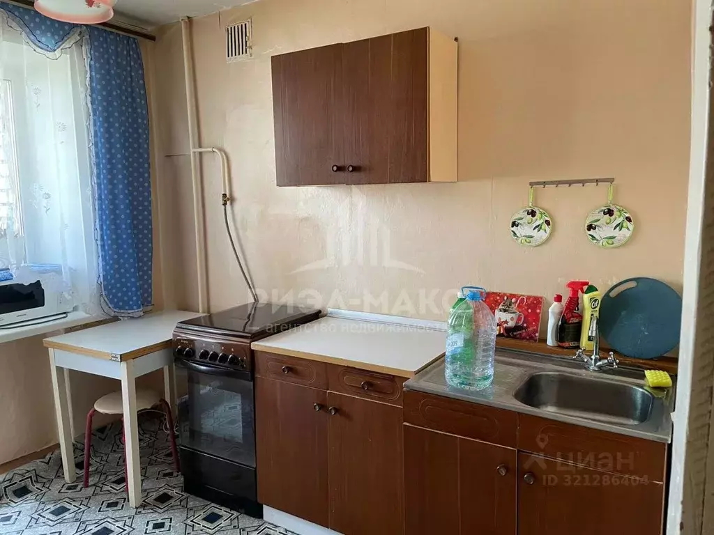 1-к кв. Брянская область, Брянск Новозыбковская ул., 18а (37.8 м) - Фото 0