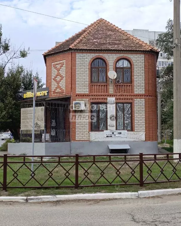 Помещение свободного назначения в Калмыкия, Элиста ул. Джангара, 46А ... - Фото 0