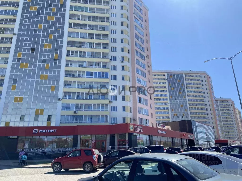 2-к кв. Кировская область, Киров ул. Ленина, 198к1 (71.9 м) - Фото 1