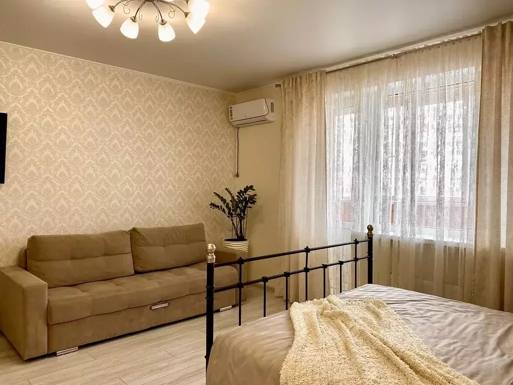 Студия Татарстан, Казань ул. Рауиса Гареева, 103 (30.0 м) - Фото 1