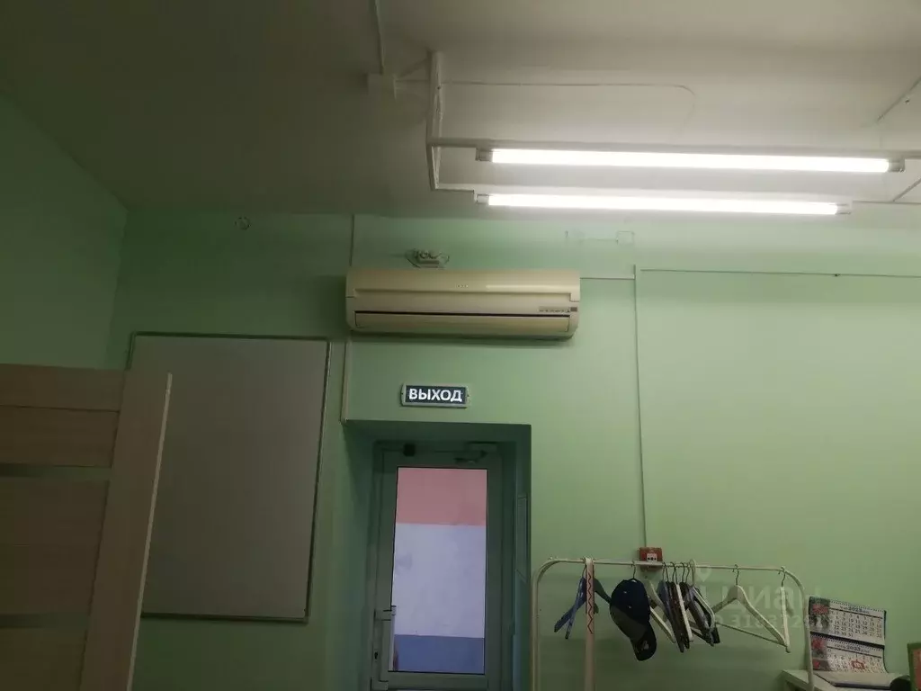 Помещение свободного назначения в Чувашия, Чебоксары просп. Максима ... - Фото 1