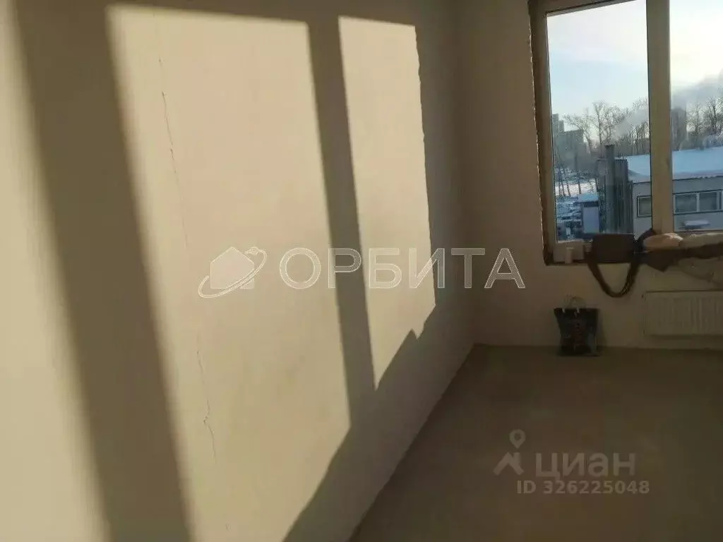 Студия Тюменская область, Тюмень ул. Судостроителей, 48 (28.1 м) - Фото 2