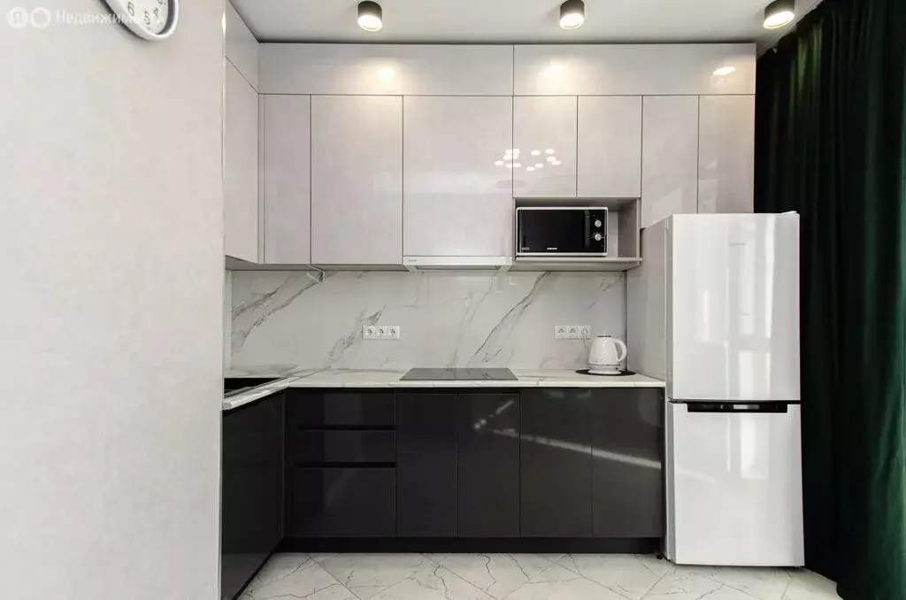 1-комнатная квартира: Брянск, Советская улица, 105А (40 м) - Фото 2