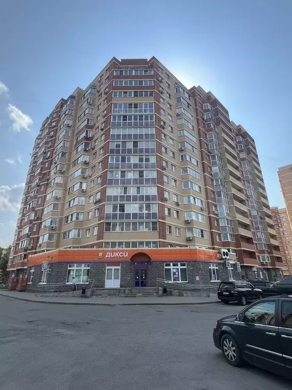 4-к. квартира, 99 м, 6/15 эт. - Фото 1