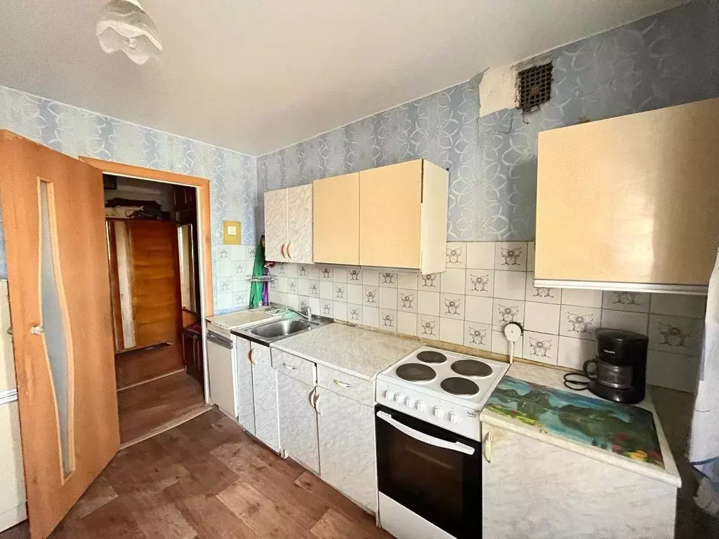 2-к кв. Марий Эл, Йошкар-Ола ул. Петрова, 1 (50.0 м) - Фото 0