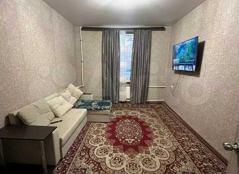 3-к. квартира, 80 м, 1/4 эт. - Фото 0