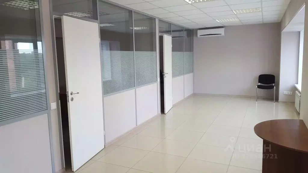 Офис в Свердловская область, Екатеринбург ул. Щорса, 7И (318 м) - Фото 2