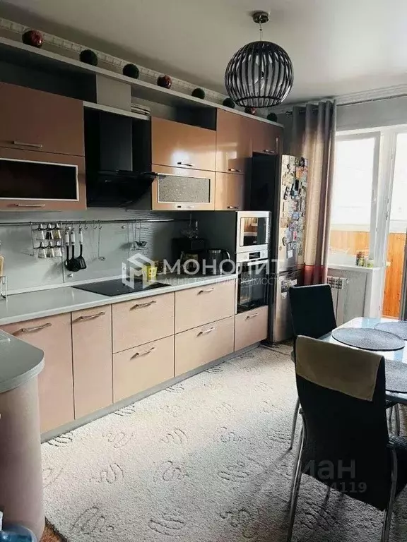 3-к кв. Белгородская область, Старый Оскол Дубрава мкр, 3 кв-л, 37 ... - Фото 1