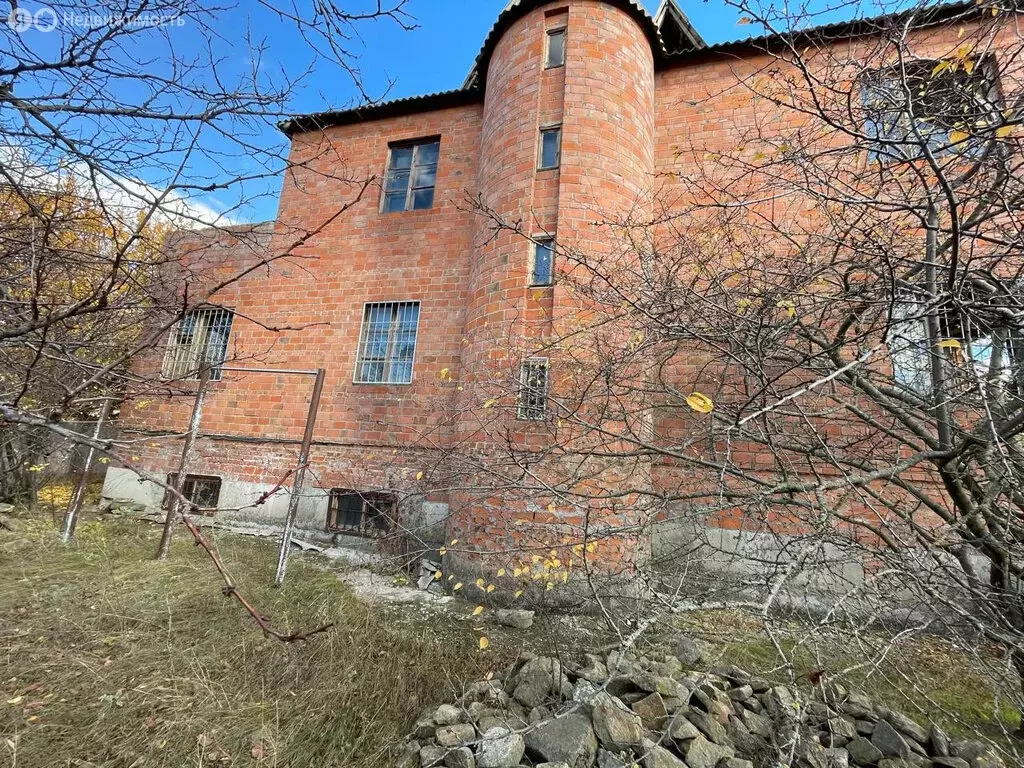 Дом в Волгодонской район, станица Романовская (345 м) - Фото 1