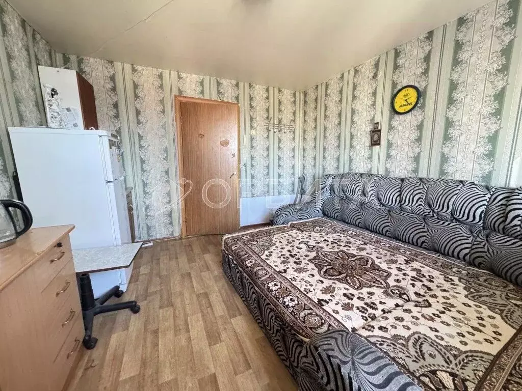 Комната Тюменская область, Тюмень ул. Республики, 210 (12.1 м) - Фото 1